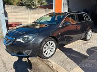 Usata Opel Insignia Cosmo 163 CV (119 kW) 2014 Nero Station wagon