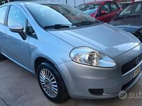 Usata Fiat Grande Punto 77 CV (56 kW) 2006 Grigio Utilitaria