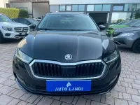 Usata Skoda Octavia Executive 150 CV (110 kW) 2022 Nero Station wagon