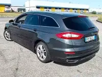 Usata Ford Mondeo 180 CV (132 kW) 2017 Grigio Station wagon