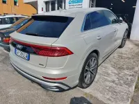 Usata Audi Q8 Sport 231 CV (169 kW) 2022 Beige SUV