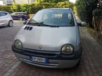Usata Renault Twingo 58 CV (42 kW) 2004 Grigio Utilitaria