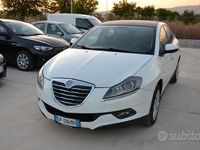 Usado Lancia Delta 165 CV (121 kW) 2008 Blanco Utilitario