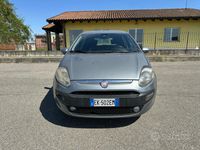 Usata Fiat Punto 69 CV (50 kW) 2011 Utilitaria