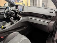 Usata Peugeot 3008 GT-line 131 CV (96 kW) 2020 Grigio SUV