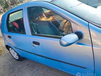 Usata Fiat Punto 2006 Blu Berlina