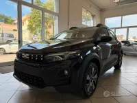 Nuova Dacia Sandero Stepway 122 CV (89 kW) 2026 Nero Berlina