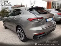 Usata Maserati Levante 350 CV (257 kW) 2021 Grigio SUV