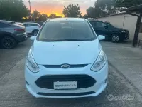 Usata Ford B-MAX Titanium 87 CV (63 kW) 2017 Bianco Monovolume