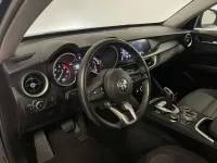 Usata Alfa Romeo Stelvio 190 CV (139 kW) 2020 Blu / metallizzato SUV