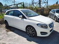 Usata Mercedes B180 109 CV (80 kW) 2017 Bianco Utilitaria