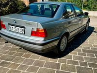 Usata BMW 318 Efficient Dynamics 116 CV (85 kW) 1996 Grigio Berlina