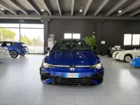 Usata VW Golf VIII R 320 CV (235 kW) 2021 Blu/azzurro