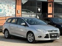Usata Ford Focus Titanium 116 CV (85 kW) 2012 Argento Station wagon