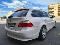 Begagnad BMW 525 197 HK (144 kW) 2009 Vit Kombi