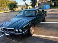 Usata Jaguar XJ 211 CV (155 kW) 1995 Verde Berlina