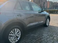 Usata VW T-Roc Business 116 CV (85 kW) 2019 Grigio SUV