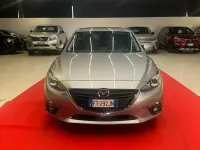 Usata Mazda 3 120 CV (88 kW) 2015 Grigio Utilitaria