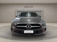 Usata Mercedes A180 Business 116 CV (85 kW) 2019 Grigio met Berlina
