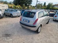 Usata Lancia Ypsilon 75 CV (55 kW) 2007 Grigio Utilitaria
