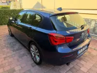 Usata BMW 118 Sport Line 150 CV (110 kW) 2017 Blu/azzurro Utilitaria