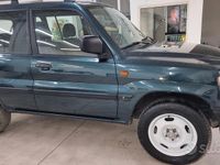 Usata Mitsubishi Pajero 129 CV (94 kW) 2001 Verde SUV