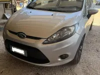 Usata Ford Fiesta 97 CV (71 kW) 2010 Grigio Berlina