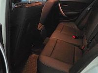 Usata BMW 118 M Sport 143 CV (105 kW) 2009 Bianco Utilitaria