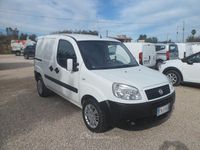 Usata Fiat Doblò 105 CV (77 kW) 2009 Bianco Monovolume