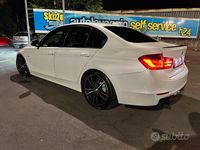 Usata BMW 320 Sport Line 184 CV (135 kW) 2014 Bianco Berlina