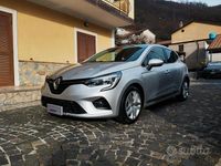 Usata Renault Clio V Intens 100 CV (73 kW) 2020 Grigio Berlina