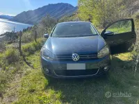 Usata VW Golf VI 122 CV (89 kW) 2009 Blu Utilitaria
