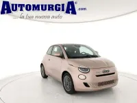 Nuevo Fiat 500 La Prima 65 CV (47 kW) 2026 Púrpura Berlina