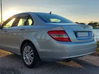 Usata Mercedes C200 Avantgarde 136 CV (100 kW) 2008 Argento Berlina