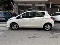 Usata Toyota Yaris 87 CV (63 kW) 2012 Bianco Utilitaria