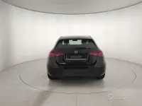 Usata Mercedes A180 Advanced 116 CV (85 kW) 2023 Nero Utilitaria