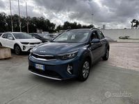 Usata Kia Stonic Urban 83 CV (61 kW) 2022 Blu SUV