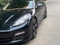 Usata Porsche Panamera 250 CV (183 kW) 2012 Nero Utilitaria