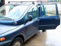 Usata Fiat Multipla 103 CV (75 kW) 2000 Blu/azzurro Monovolume