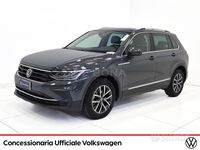 Usata VW Tiguan Life 122 CV (89 kW) 2022 Grigio SUV