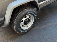 Usata Jeep Cherokee 80 CV (58 kW) 1989 Grigio SUV