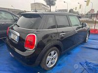 Usata Mini One D 115 CV (84 kW) 2016 Nero Utilitaria