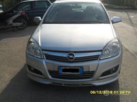 Usata Opel Astra 101 CV (74 kW) 2007 Grigio Berlina