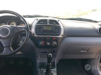 Usata Toyota RAV4 2003 SUV