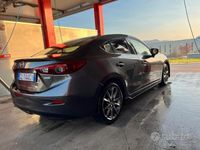 usata Mazda 3 sedan 2.2 diesel 150 cv