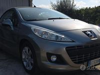 Usata Peugeot 207 CC 112 CV (82 kW) 2010 Grigio Cabrio