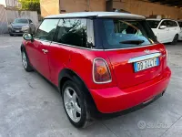 Usata Mini Cooper 120 CV (88 kW) 2006 Rosso Utilitaria