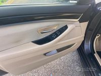 Usata BMW 520 184 CV (135 kW) 2012 Marrone Station wagon