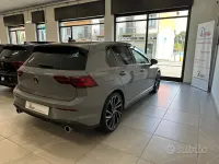 Usata VW Golf VIII GTI 245 CV (180 kW) 2023 Grigio Berlina