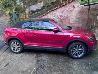 Käytetty VW T-Roc Cabriolet 150 HP (110 kW) 2021 Punainen Avoauto
